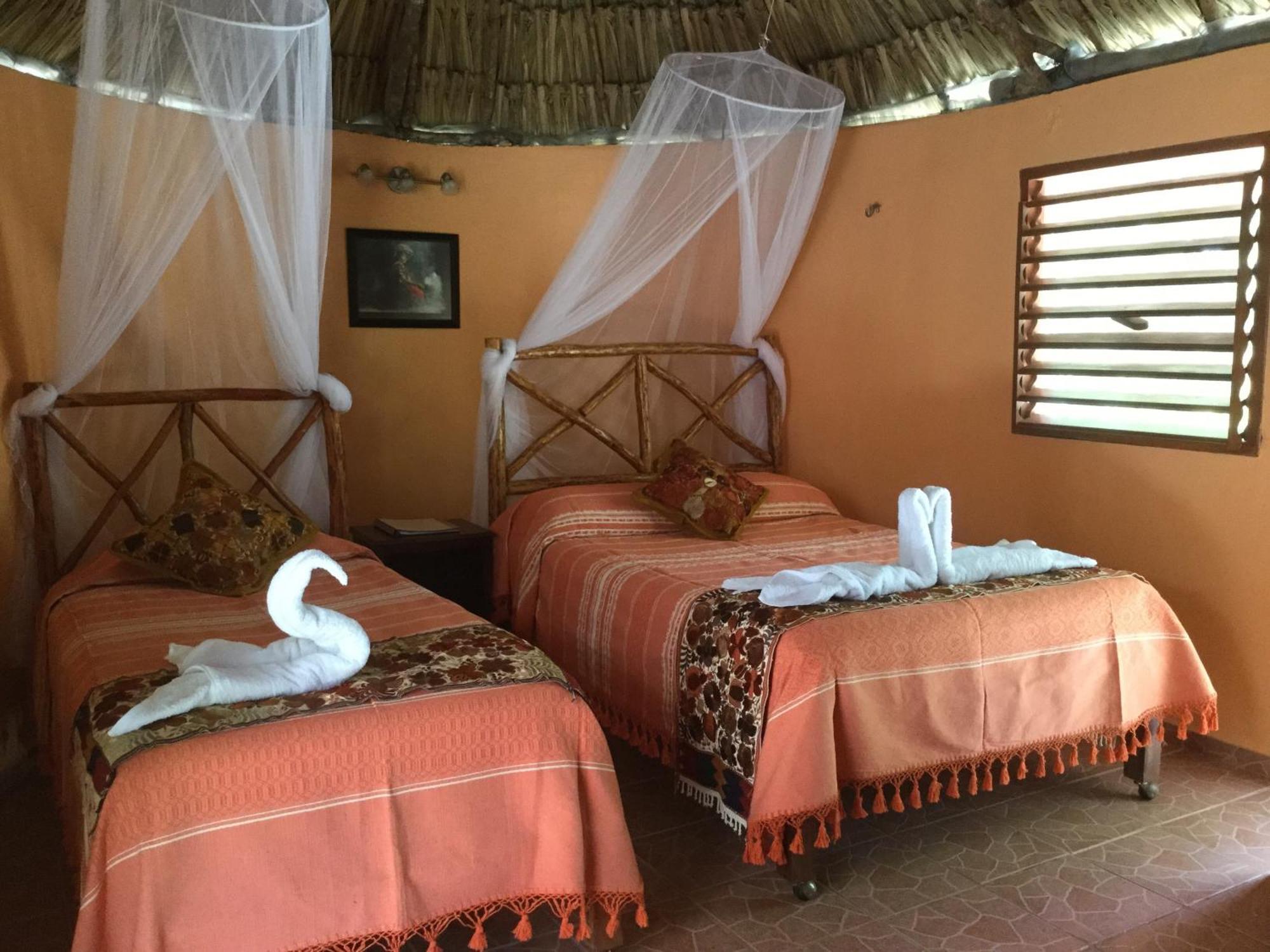 The Pickled Onion B&B And Restaurant Uxmal Santa Elena Phòng bức ảnh