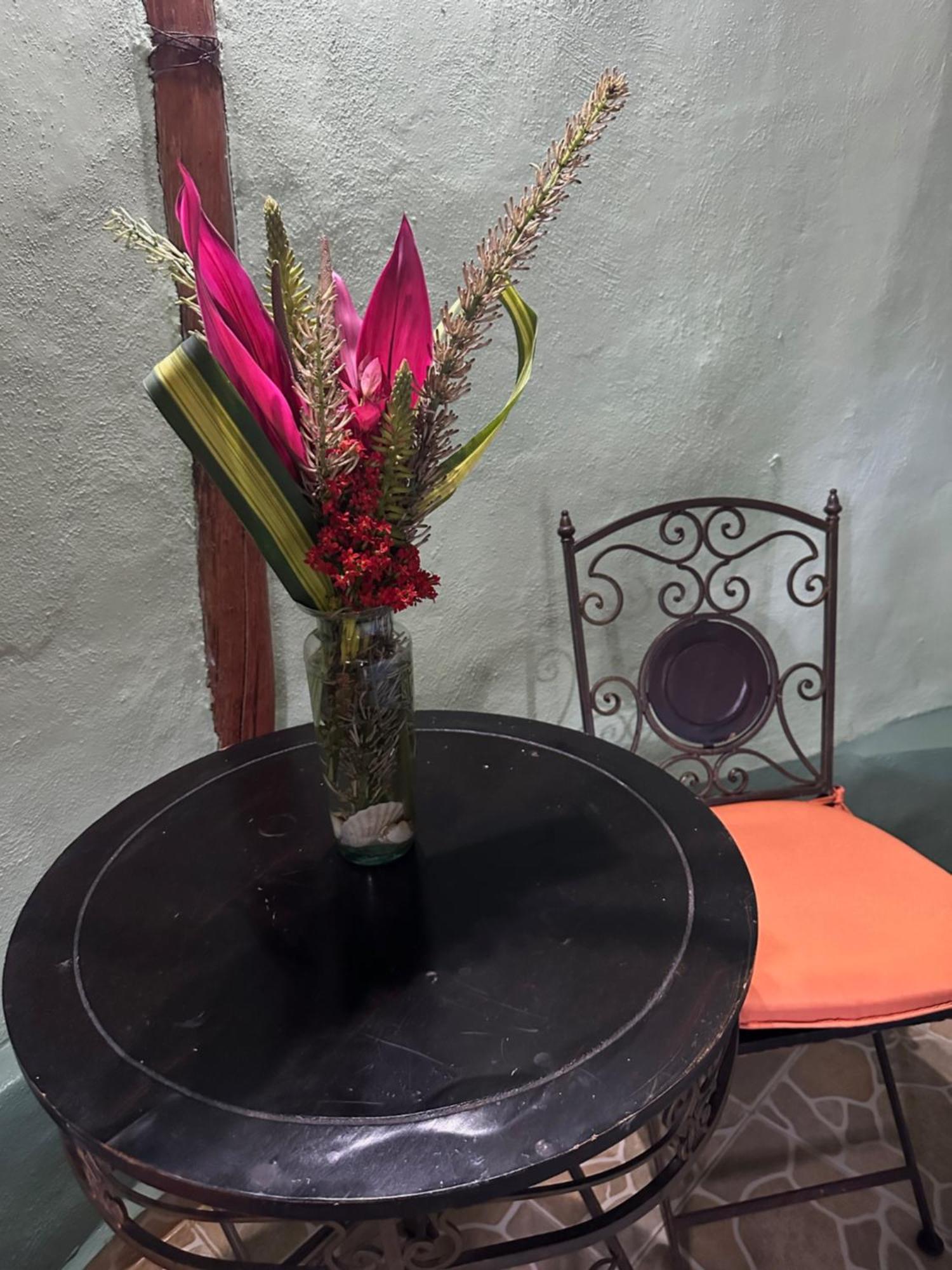 The Pickled Onion B&B And Restaurant Uxmal Santa Elena Ngoại thất bức ảnh