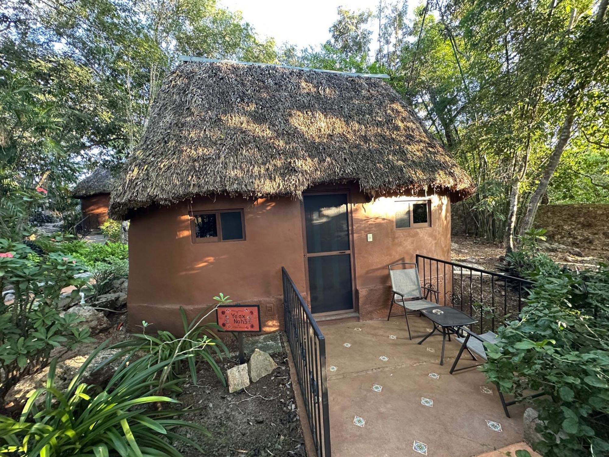 The Pickled Onion B&B And Restaurant Uxmal Santa Elena Ngoại thất bức ảnh